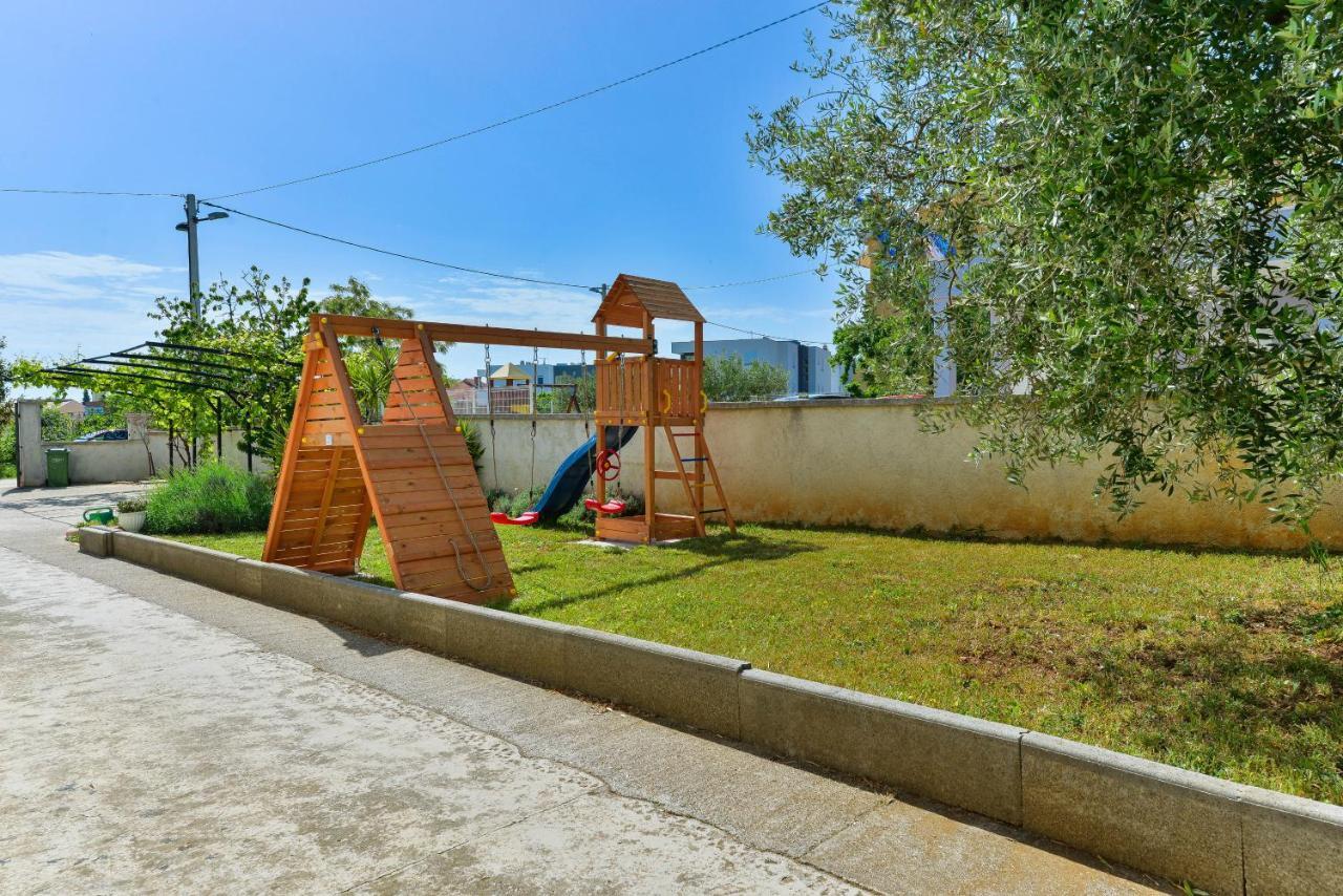 Hacienda Mia With Yacuzzi And Free Parking Zadar Exteriör bild