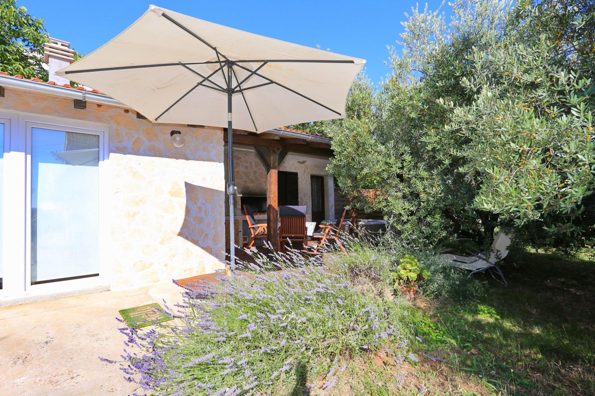 Hacienda Mia With Yacuzzi And Free Parking Zadar Exteriör bild